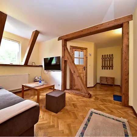Limba Max Heinzelstein Baude 3* Borowice