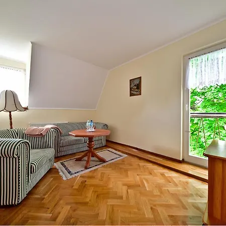 Apart Otel Limba Max Heinzelstein Baude Borowice